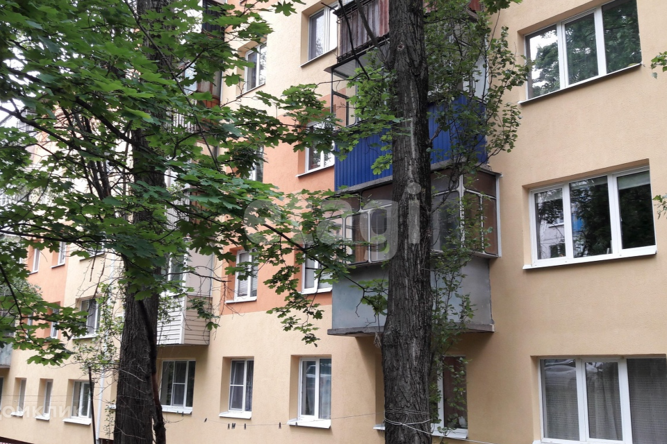 Продаётся 3-комнатная квартира, 61.6 м²