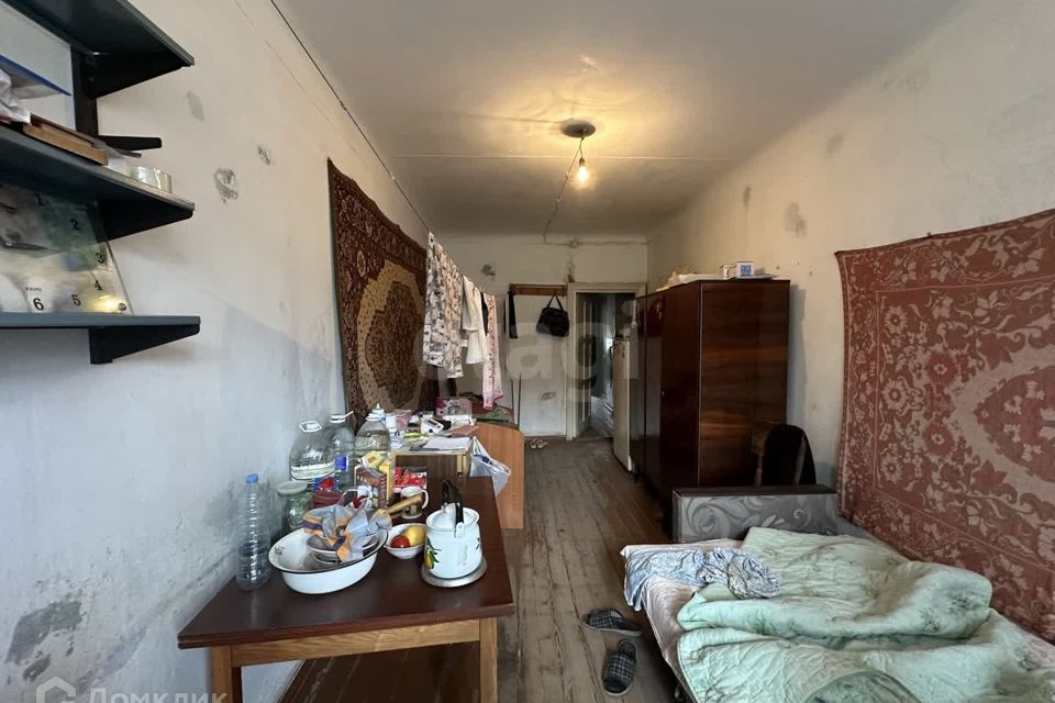 Продаётся комната в 3-комн. квартире, 16.6 м²