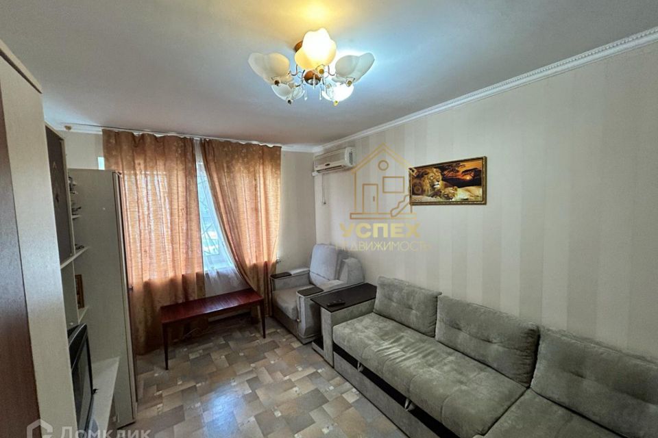 Продаётся 3-комнатная квартира, 49 м²