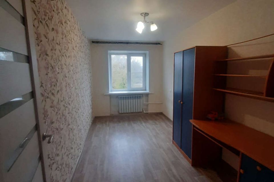 Продаётся 3-комнатная квартира, 54.4 м²