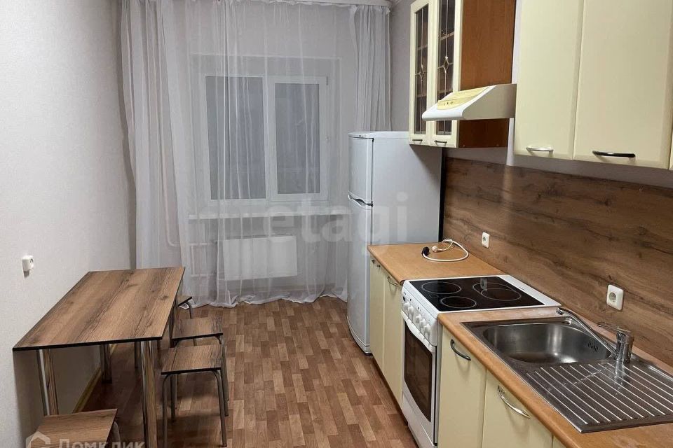 Сдаётся 1-комнатная квартира, 58 м²