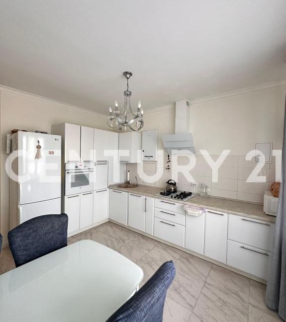 Продаётся 3-комнатная квартира, 86 м²