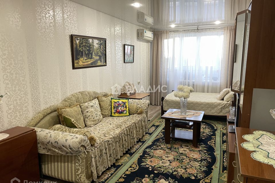 Продаётся 1-комнатная квартира, 37.7 м²