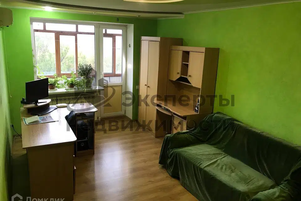 Продаётся 4-комнатная квартира, 73.9 м²