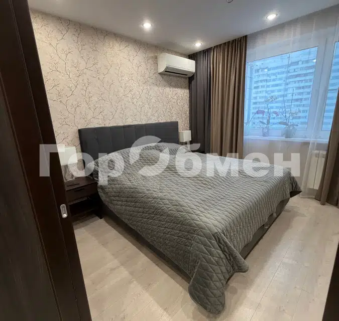 Продаётся 3-комнатная квартира, 75.6 м²
