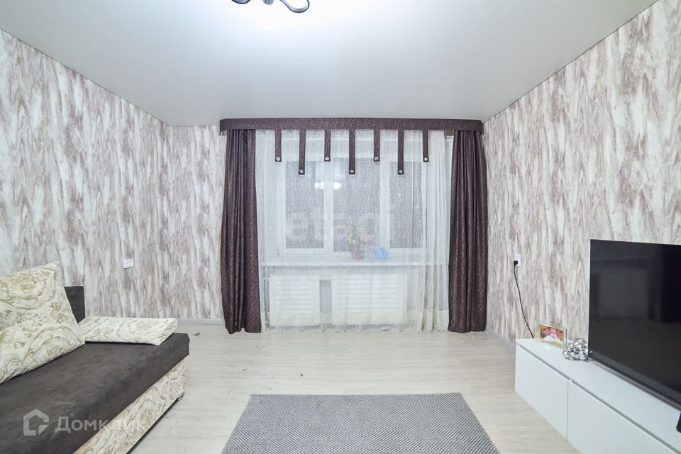 Продаётся 3-комнатная квартира, 61.4 м²