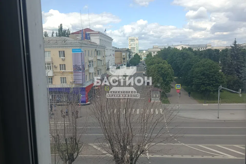 Продаётся 3-комнатная квартира, 73 м²