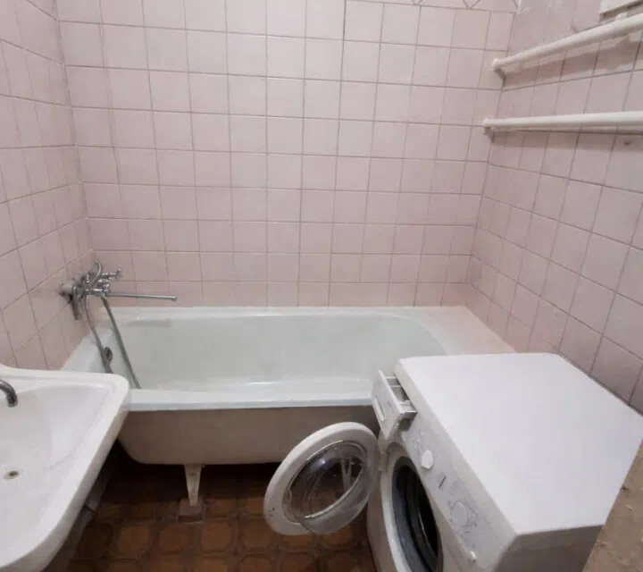 Продаётся 2-комнатная квартира, 41.9 м²