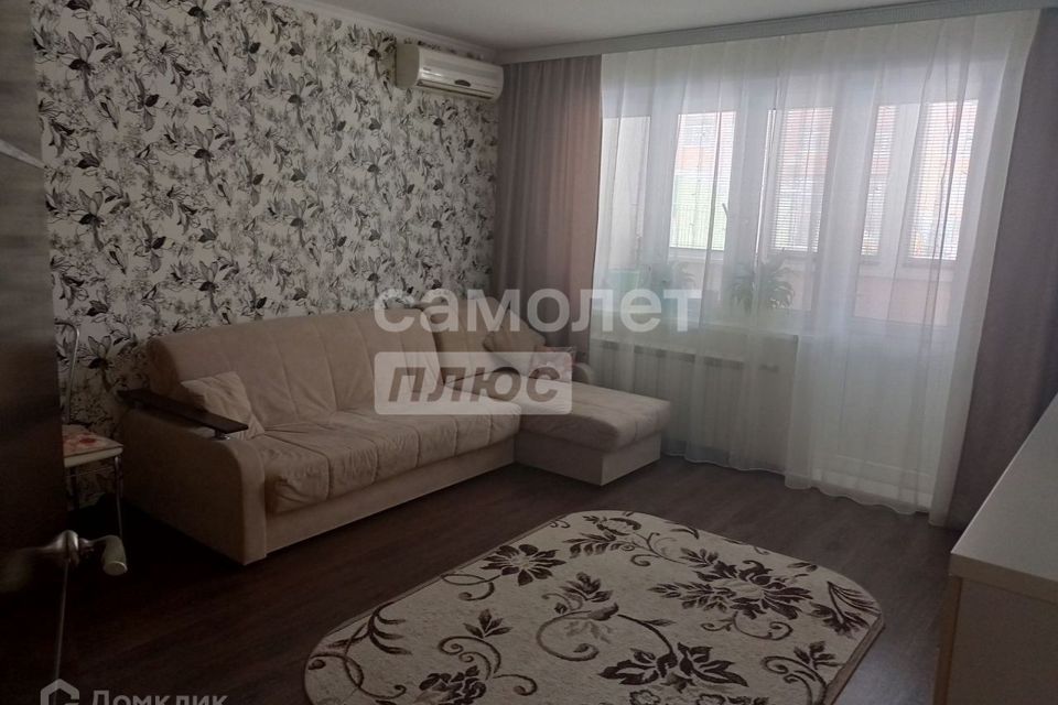 Продаётся 1-комнатная квартира, 44.2 м²