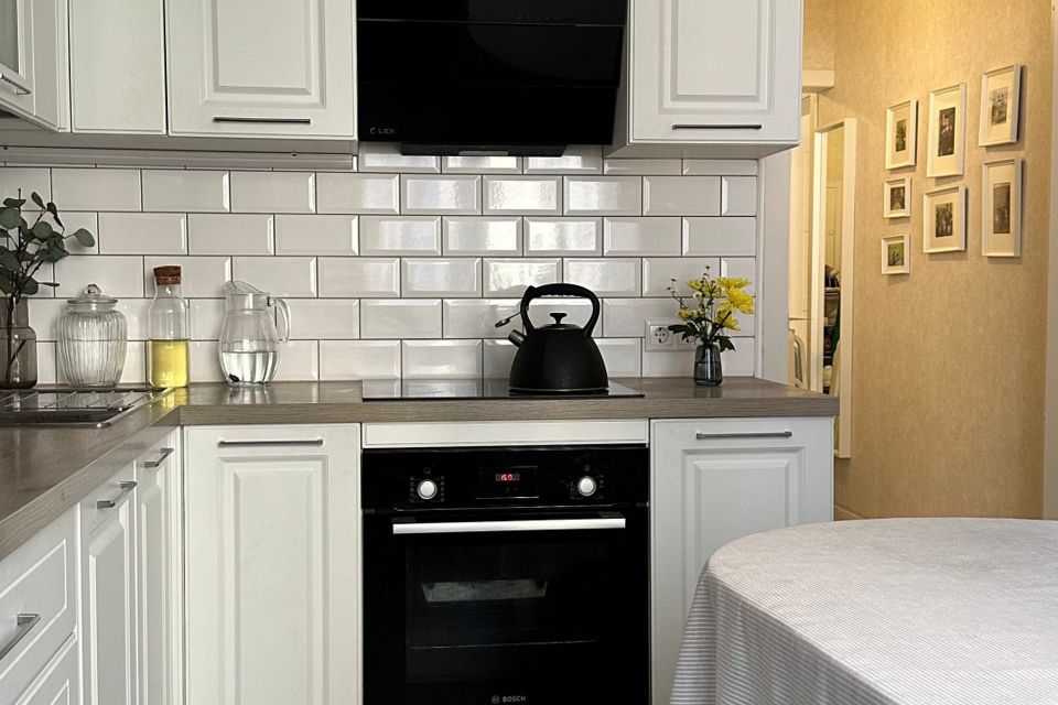 Продаётся 3-комнатная квартира, 89.9 м²