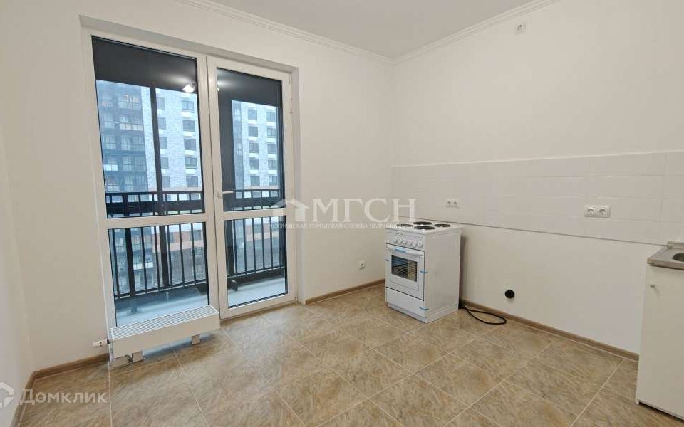 Продаётся 1-комнатная квартира, 42 м²