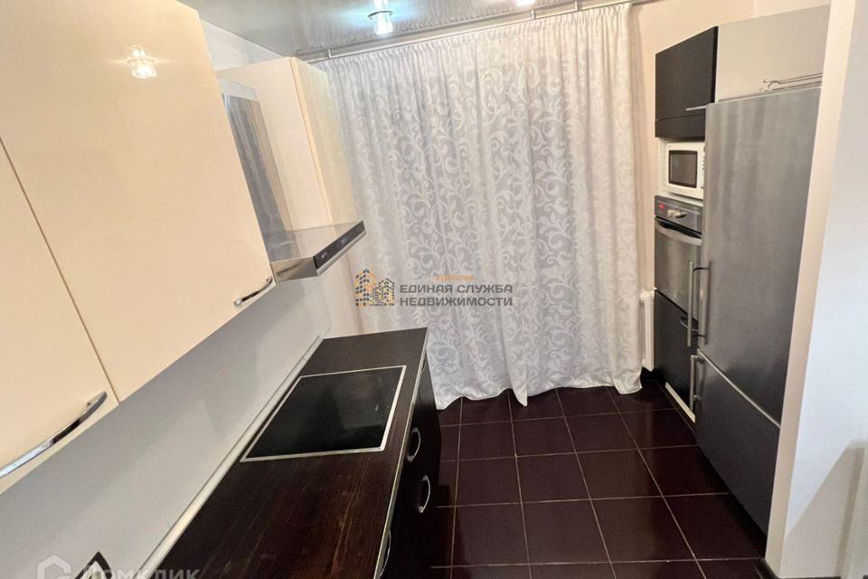 Сдаётся 2-комнатная квартира, 65 м²