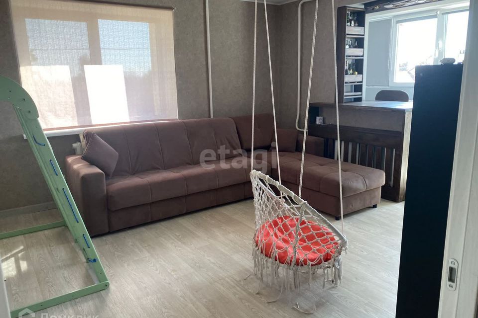 Продаётся 2-комнатная квартира, 60.7 м²