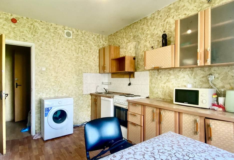 Продаётся 4-комнатная квартира, 99.6 м²