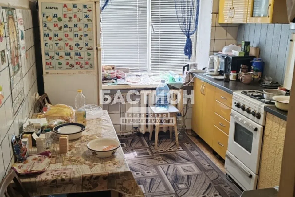 Продаётся 3-комнатная квартира, 70 м²