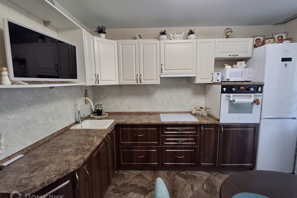 Продаётся 1-комнатная квартира, 37 м²