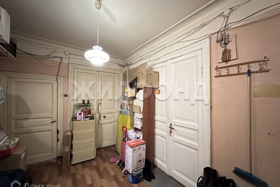 Продаётся 4-комнатная квартира, 124.2 м²