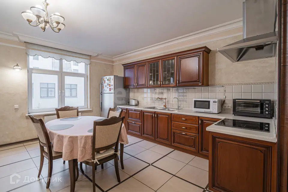 Продаётся 2-комнатная квартира, 79 м²
