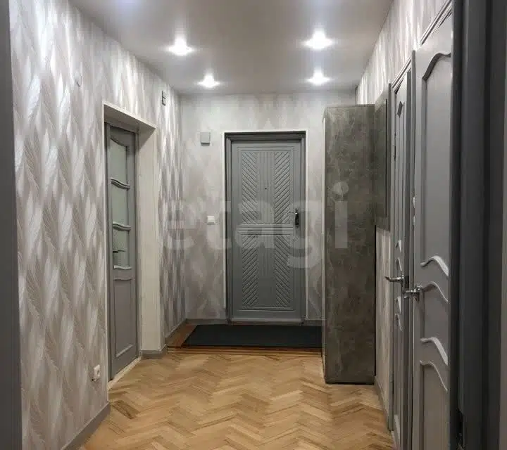 Продаётся 3-комнатная квартира, 74 м²