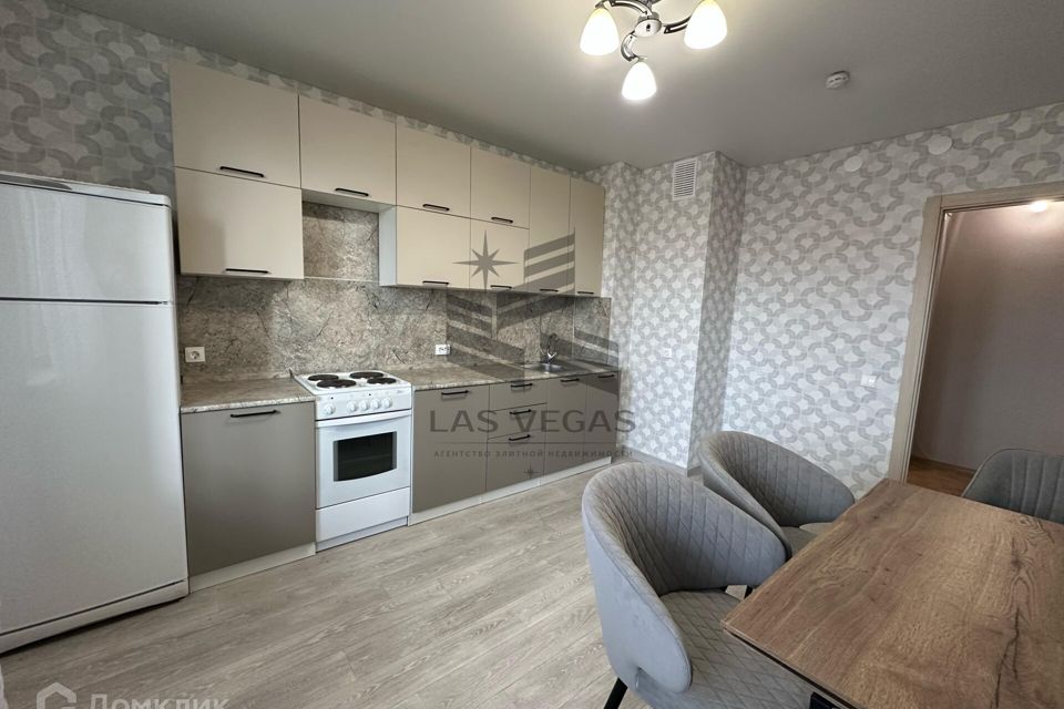 Сдаётся 3-комнатная квартира, 85 м²