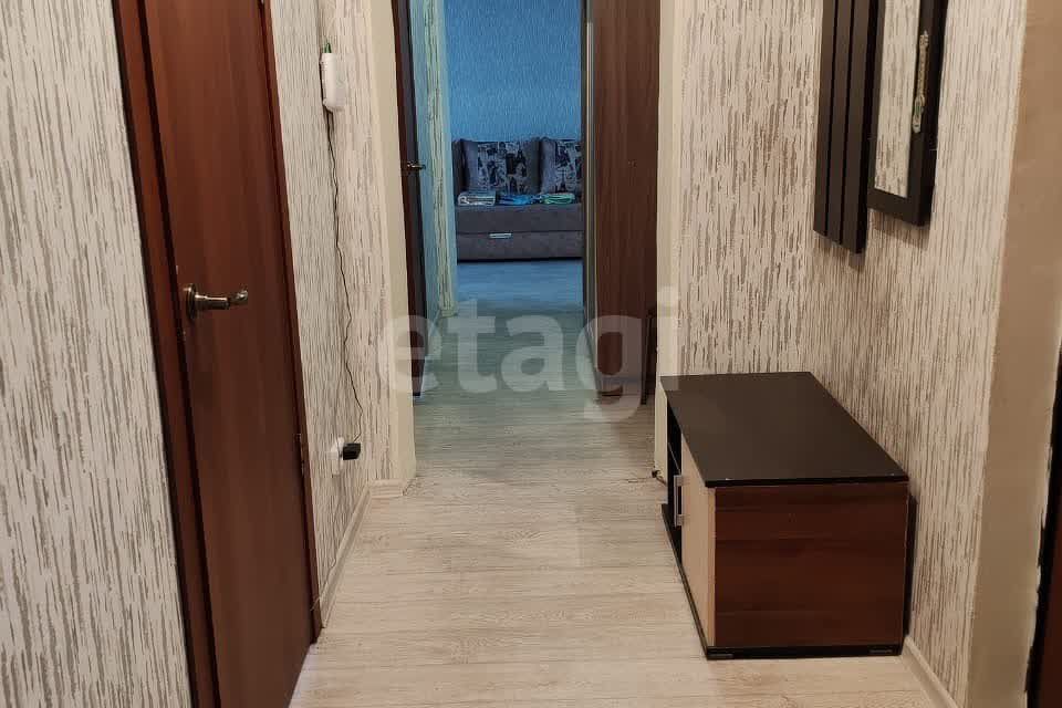 Продаётся 3-комнатная квартира, 63.5 м²