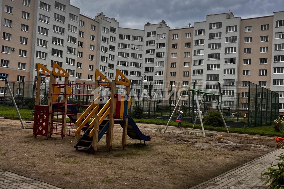Продаётся 3-комнатная квартира, 83.3 м²
