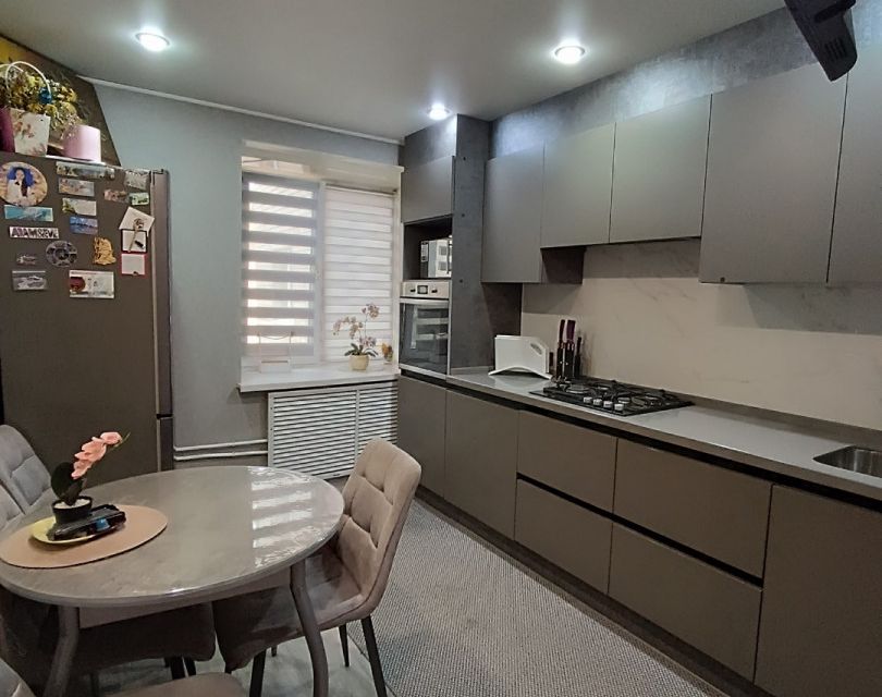 Продаётся 3-комнатная квартира, 64.1 м²