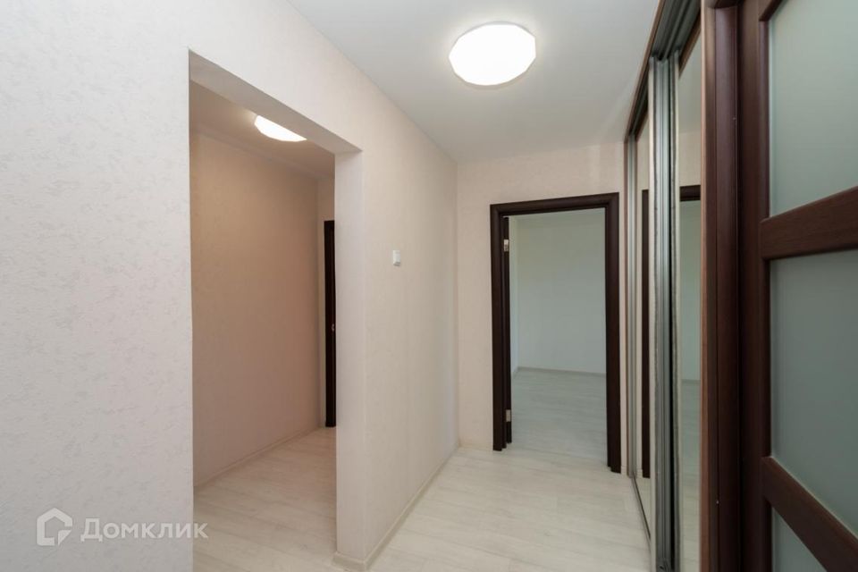 Продаётся 4-комнатная квартира, 83.7 м²
