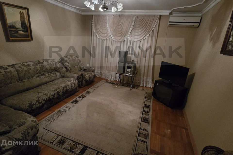 Продаётся 4-комнатная квартира, 73.1 м²