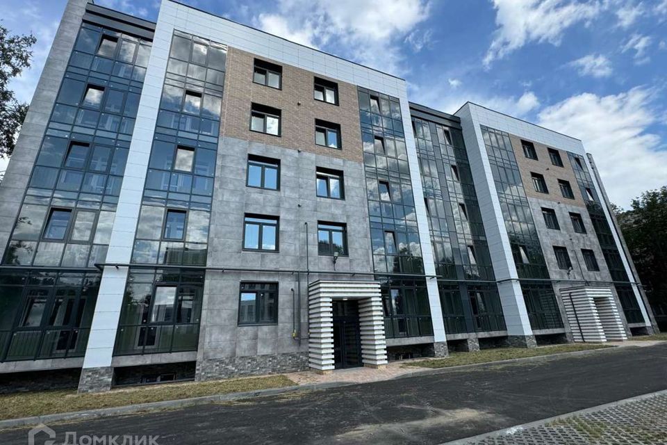 Продаётся 2-комнатная квартира, 77 м²