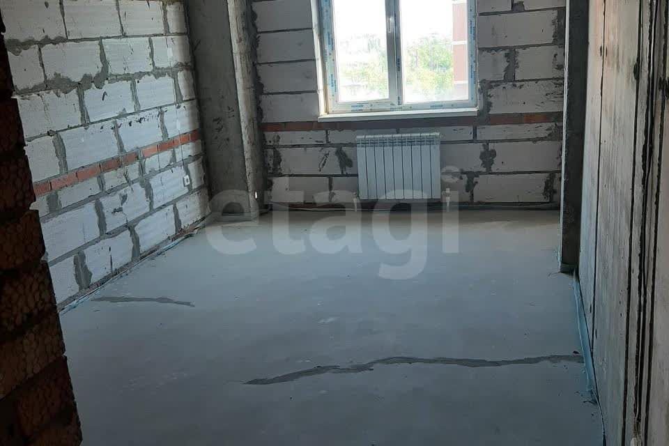 Продаётся 2-комнатная квартира, 69.2 м²