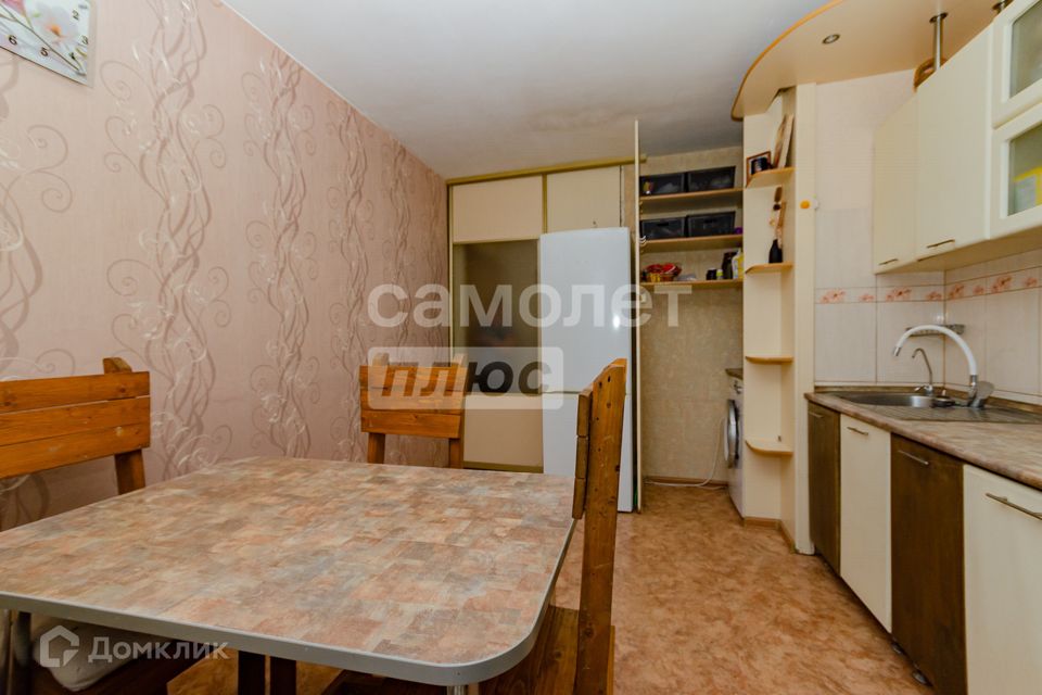 Продаётся 4-комнатная квартира, 84.7 м²