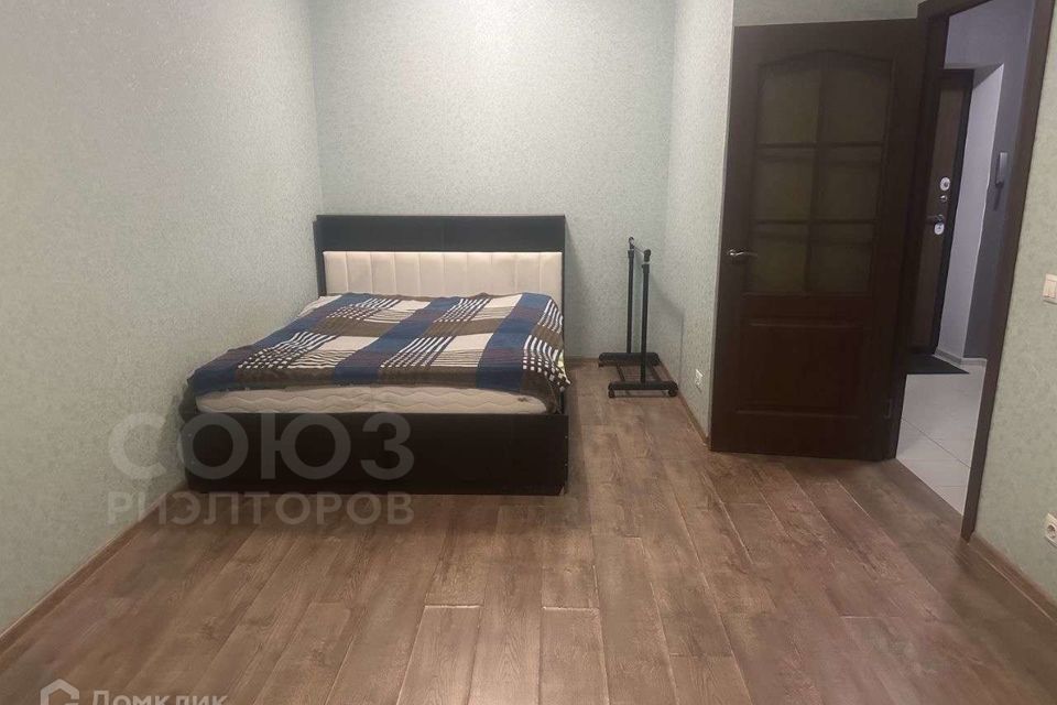 Сдаётся 1-комнатная квартира, 38 м²