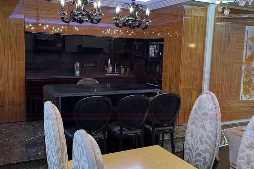 Сдаётся 3-комнатная квартира, 114 м²