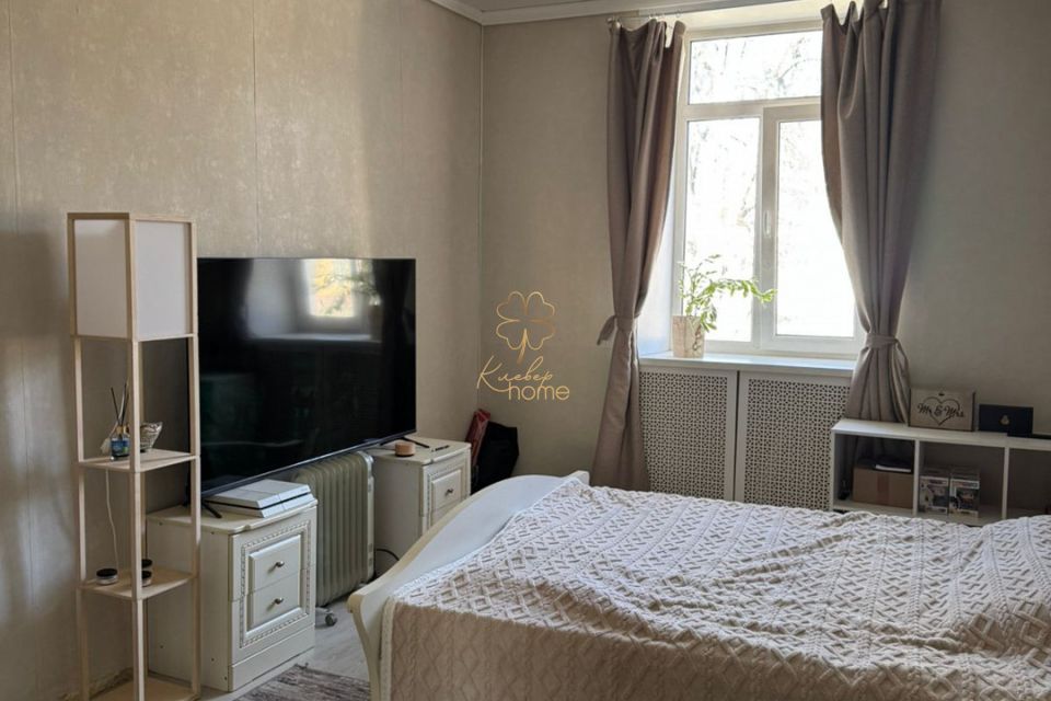 Продаётся 1-комнатная квартира, 35.6 м²