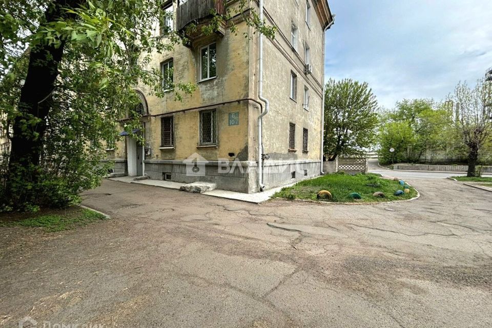 Продаётся 2-комнатная квартира, 42.1 м²
