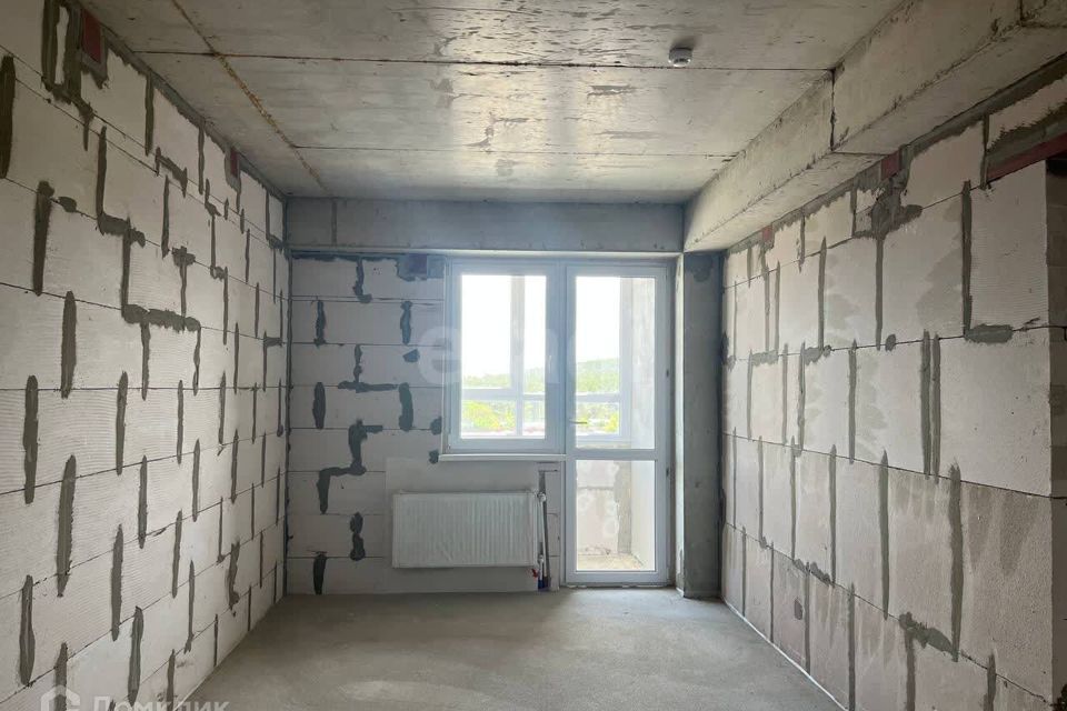 Продаётся 1-комнатная квартира, 37.7 м²