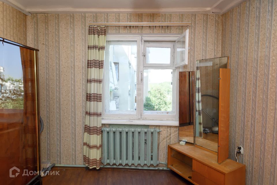 Продаётся 3-комнатная квартира, 47 м²