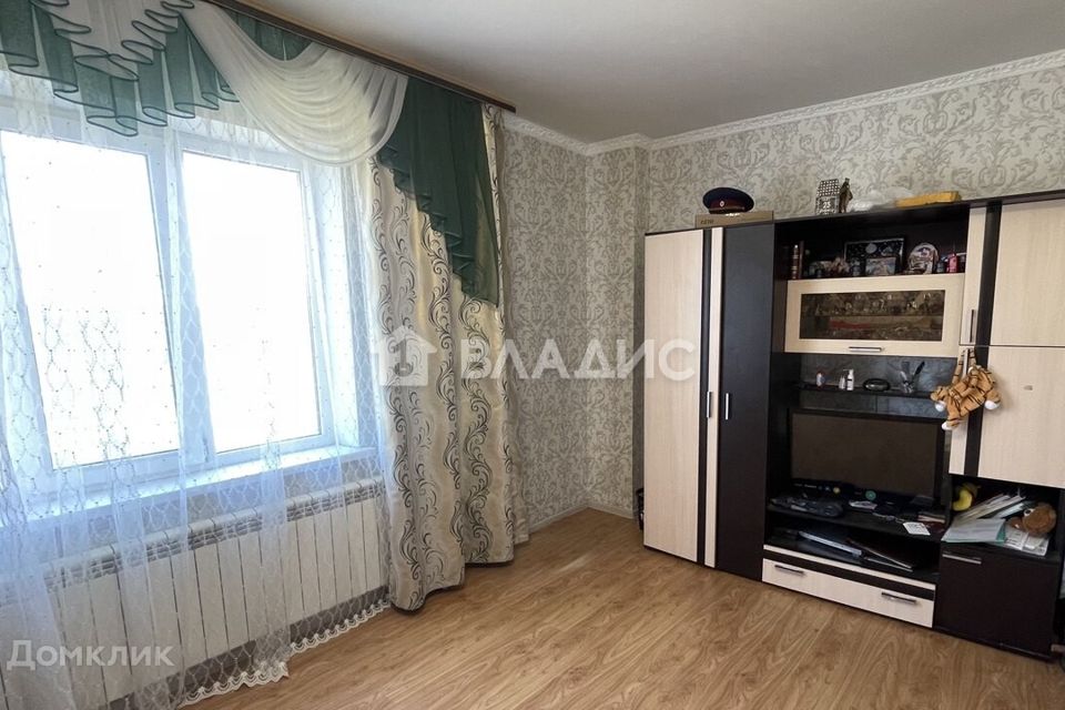 Продаётся 1-комнатная квартира, 39.8 м²