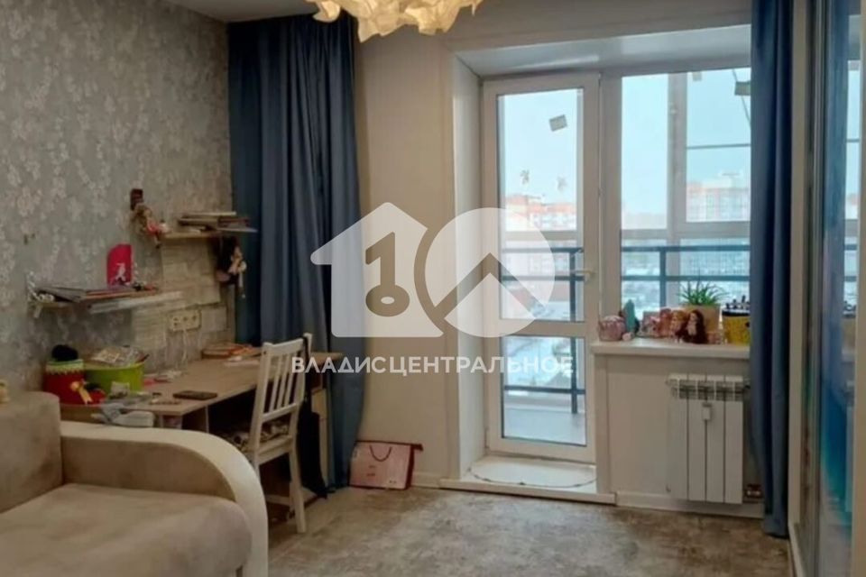 Продаётся 3-комнатная квартира, 93 м²
