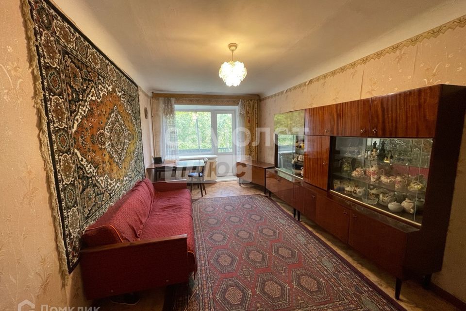 Продаётся 3-комнатная квартира, 54.8 м²