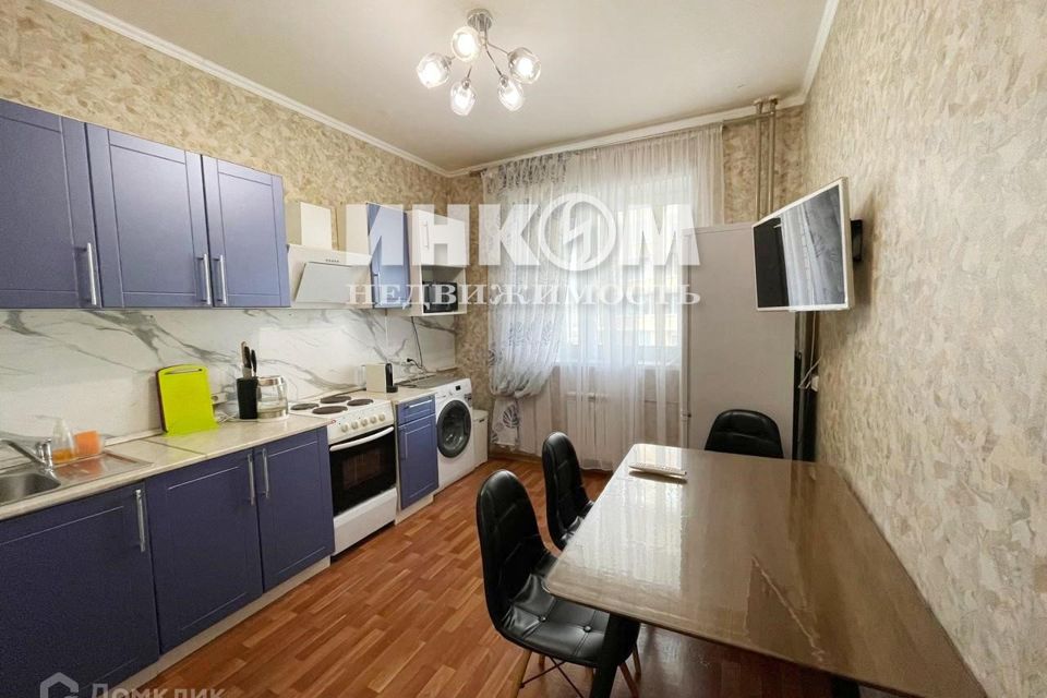 Сдаётся 1-комнатная квартира, 38 м²
