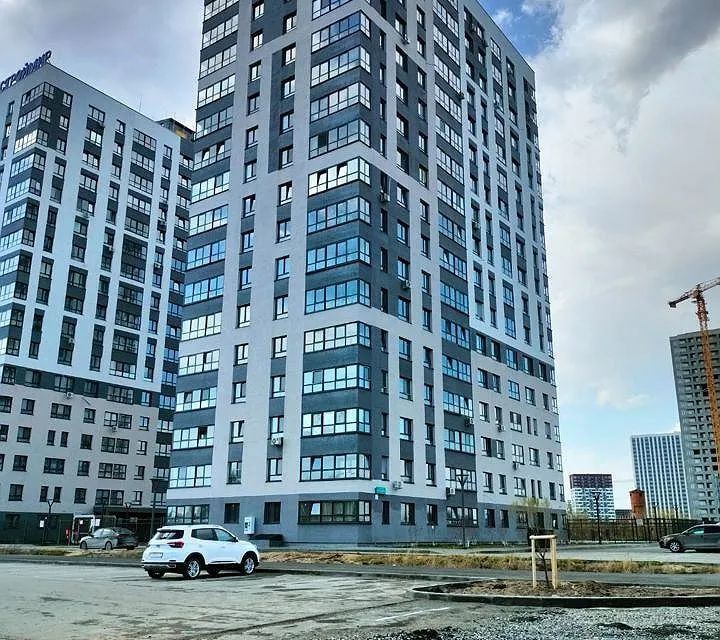Продаётся 1-комнатная квартира, 42 м²