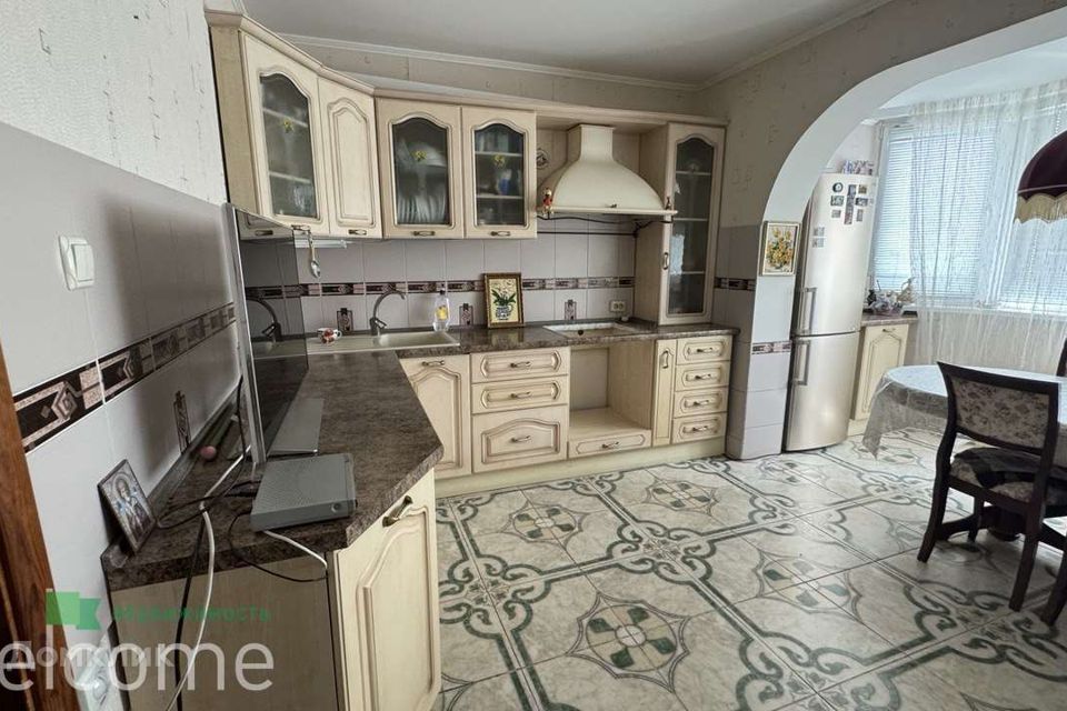 Продаётся 2-комнатная квартира, 94 м²
