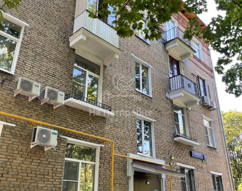 Продаётся 3-комнатная квартира, 77.5 м²