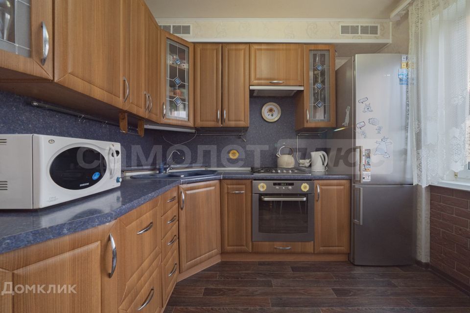 Продаётся 3-комнатная квартира, 62.4 м²
