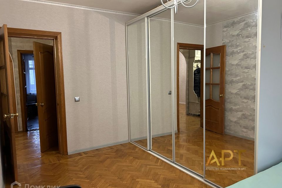 Продаётся 3-комнатная квартира, 62.2 м²