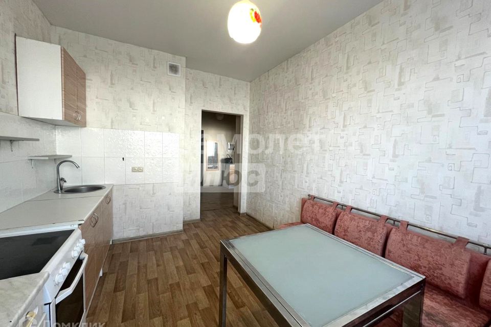 Продаётся 2-комнатная квартира, 62.6 м²