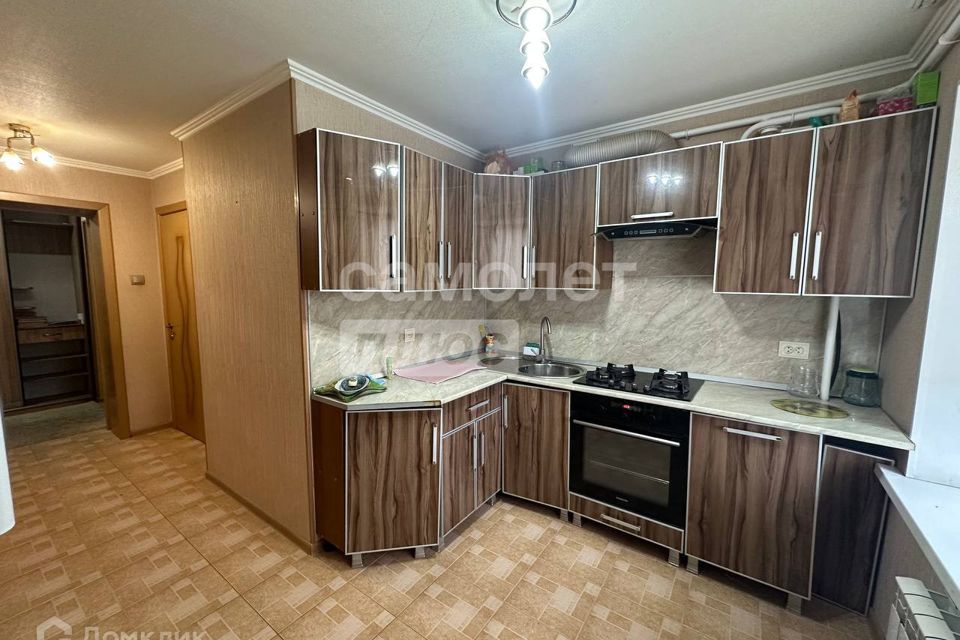 Продаётся 3-комнатная квартира, 58.9 м²
