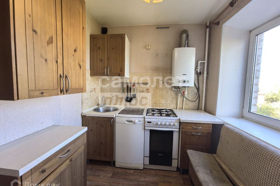 Продаётся 3-комнатная квартира, 54.7 м²